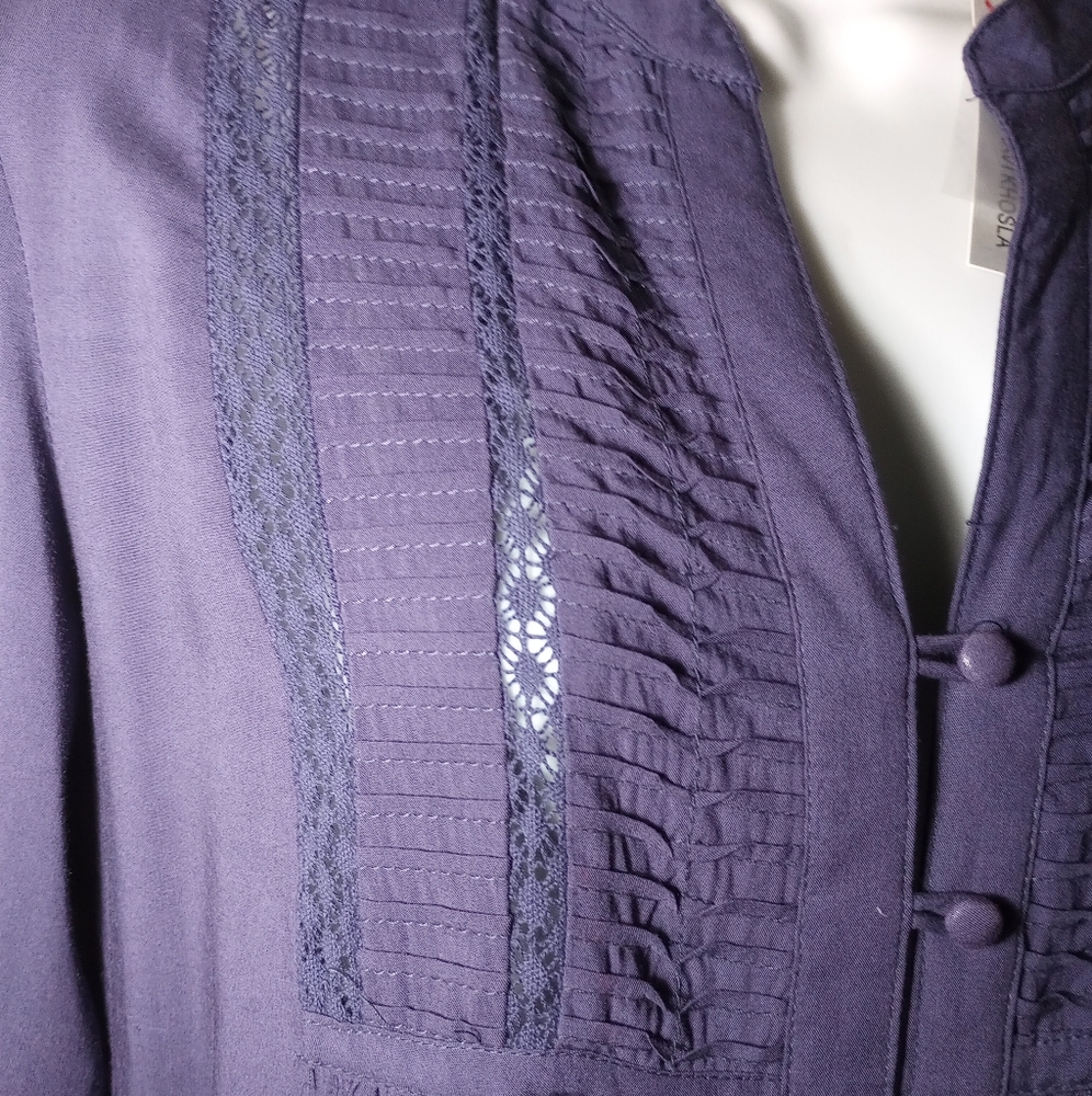 NWTAnthropologie SOLITAIRE BY RAVI KHOSLA Navy Crochet Peasant Blouse Size Small - Picture 3 of 14
